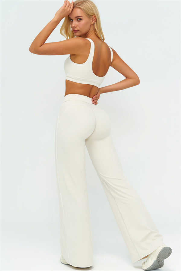 The Amara Sports Bra Flared Leggings 2-Piece Set