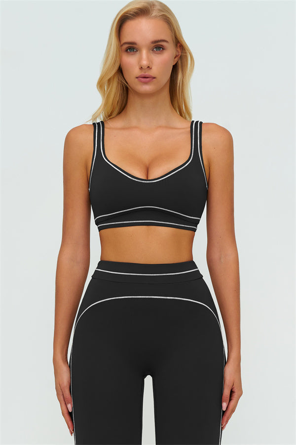 The Amara Sports Bra Flared Leggings 2-Piece Set