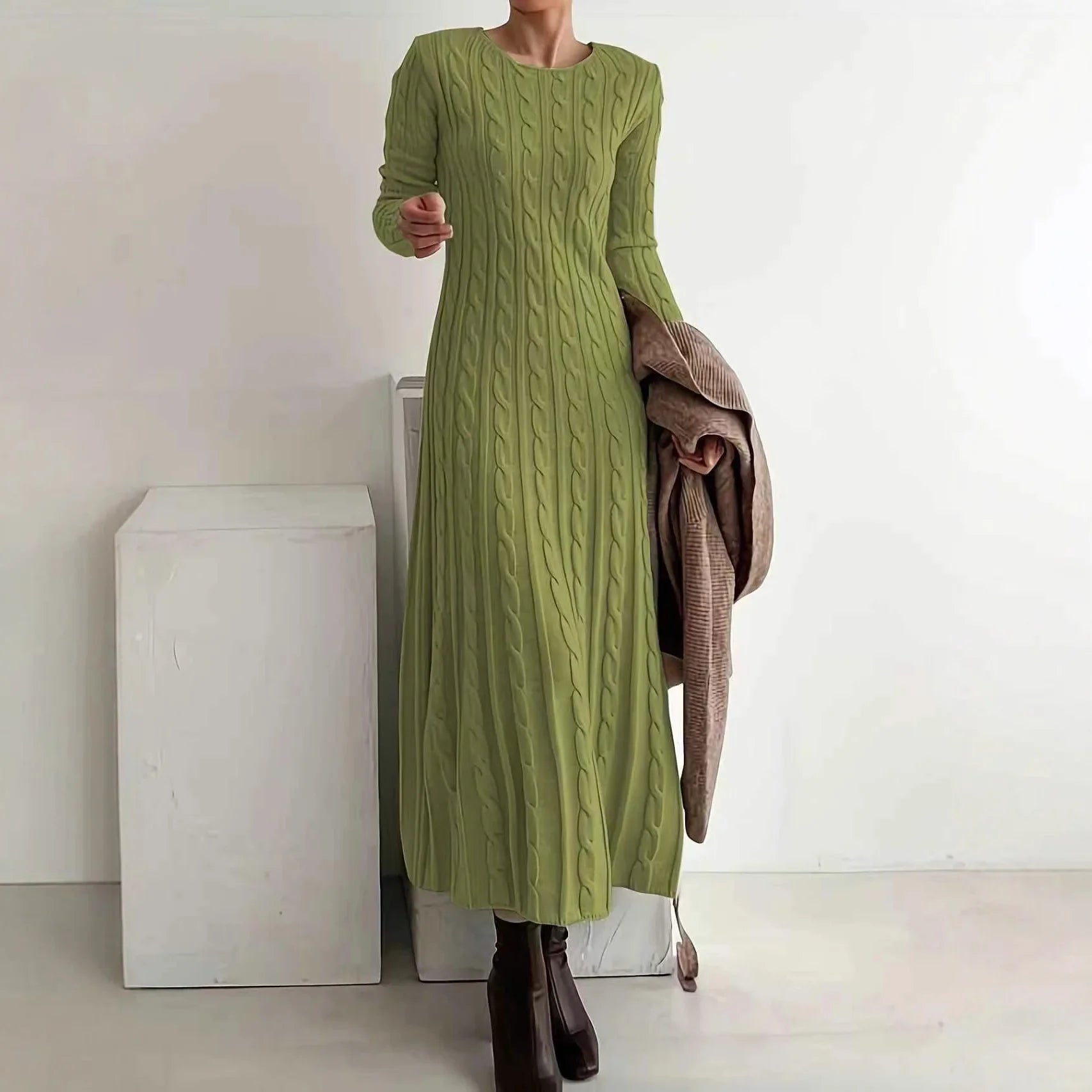 Valore-2026 Autumn Winter Round Neck Fitted Cable Knit Sweater Maxi Dress